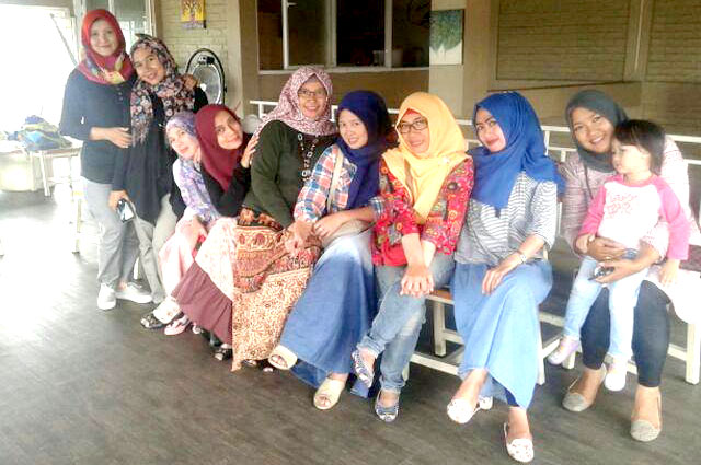 Dewi with Her Friends