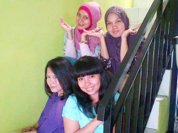 Dewi with Her Friends